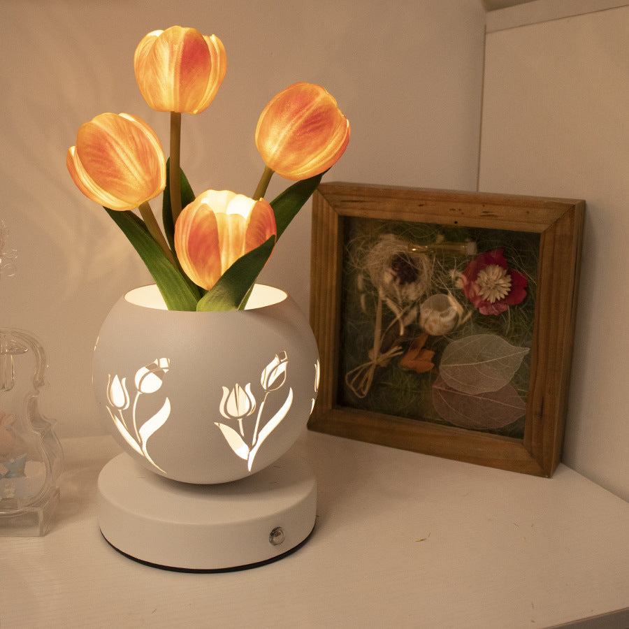 Tulip Flower LED Table Lamp – Warm Glow Decorative Night Light