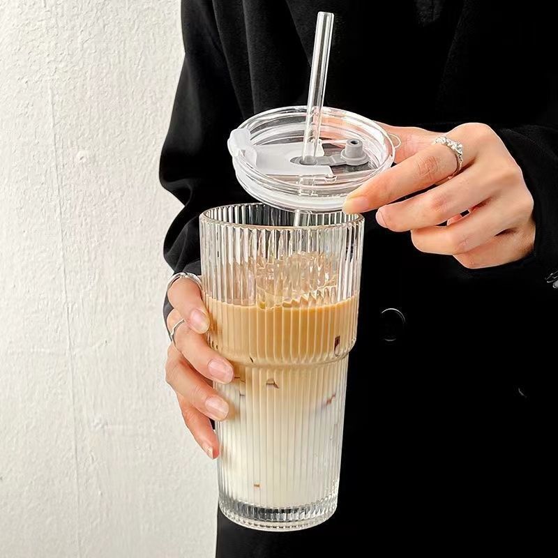 Premium Glass Coffee Cup with Lid & Straw – 550ml Reusable Tumbler